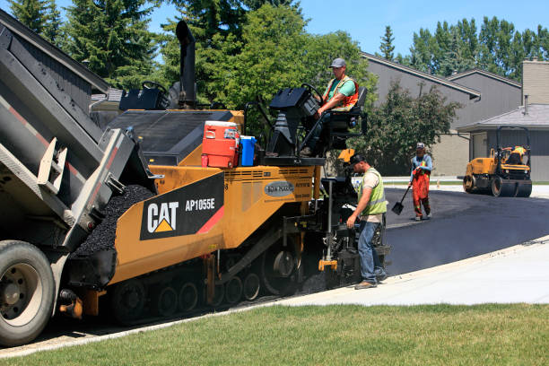 Best Interlocking Driveway Pavers  in Islandia, NY